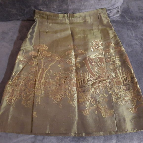 Dresses & Skirts - Green Silk Embroidered Skirt